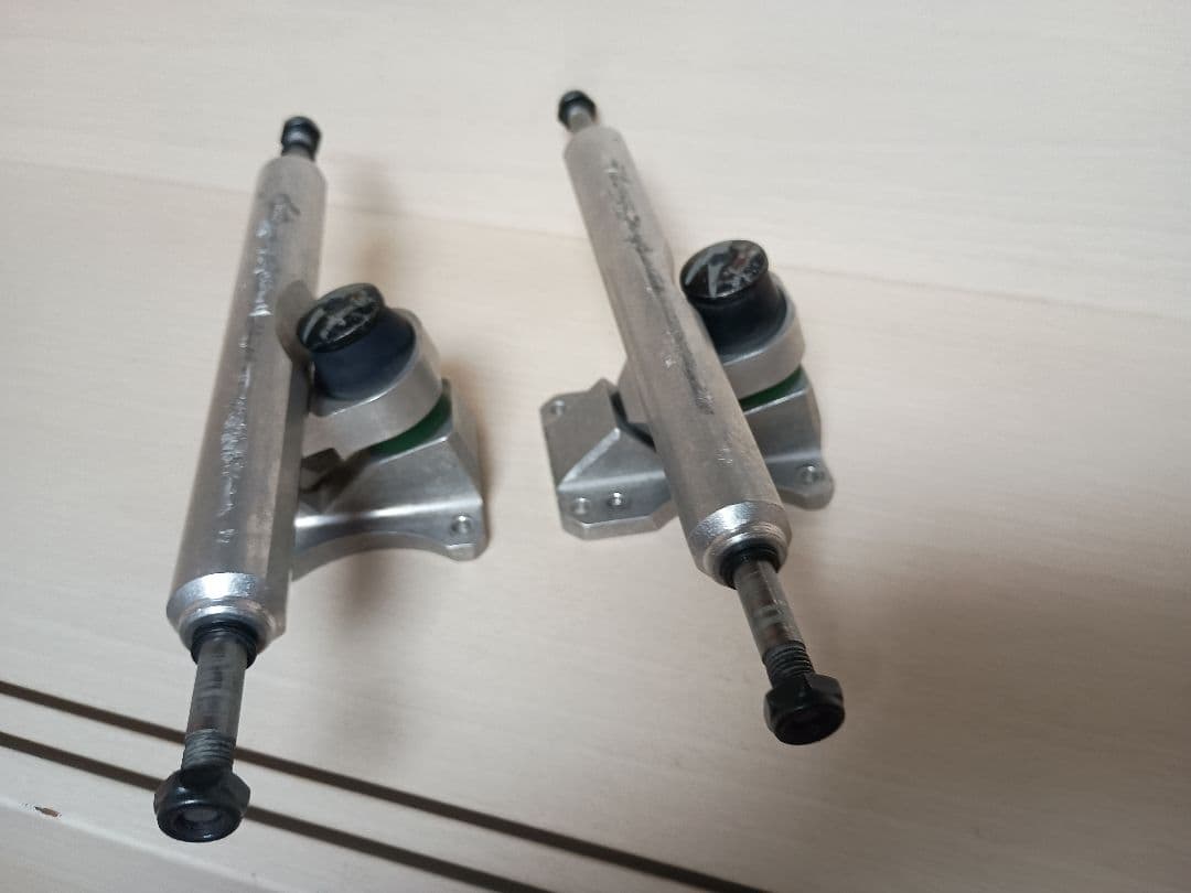 surfrodz サーフロッズ　TKP177 シルバー