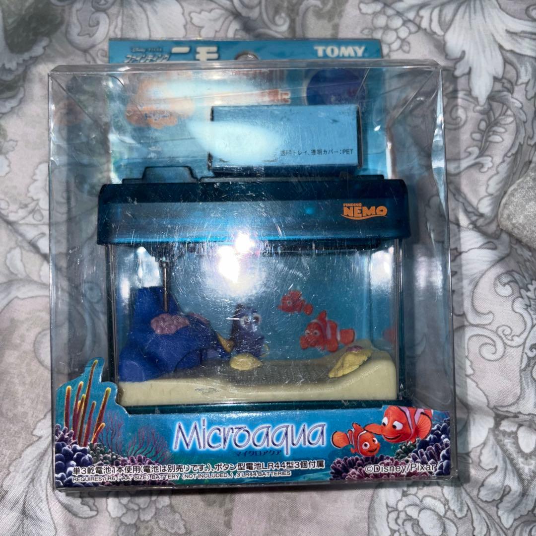 ディズニーピクサー ファインディングニモ マイクロアクア
