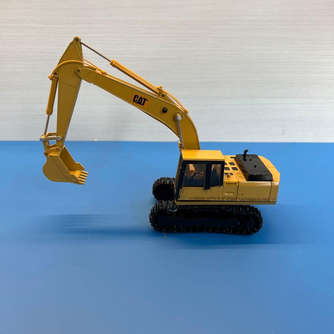 レア CAT E200B 油圧ショベル希少CAT E200B 油圧ショベル