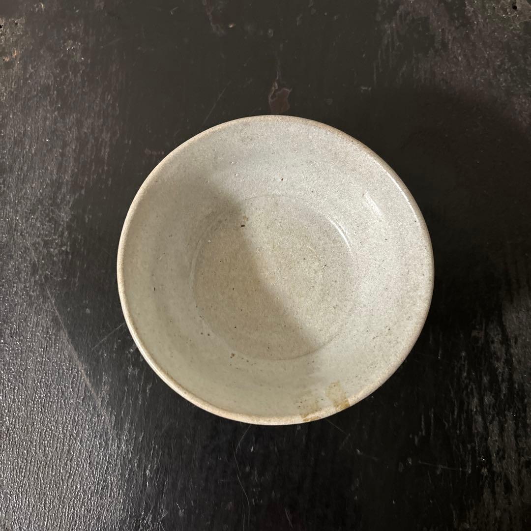 李朝 小服茶碗 大盃 堅手 白磁 酒器 韓国骨董 ぐい呑み