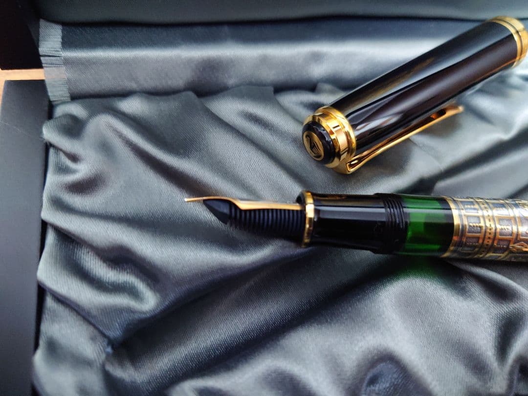 20C-833 M】M900 Pelikan トレド 希少品 - メルカリ