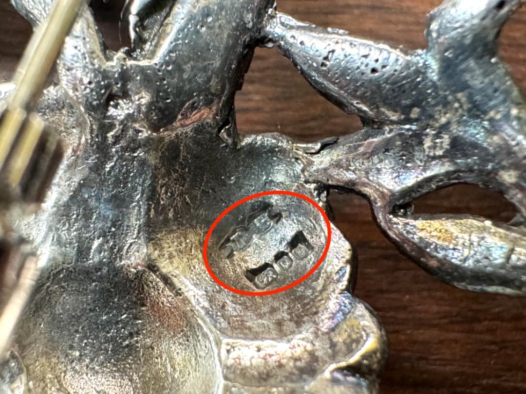 【アンティーク】銀製ブローチ イギリスチェスター 1949年製