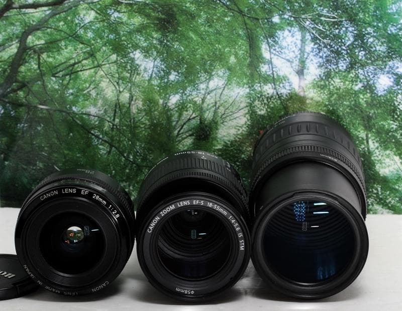 ❤Wi-Fi搭載！超高画質自撮りOK！キヤノン Kiss X9トリプルレンズ❤