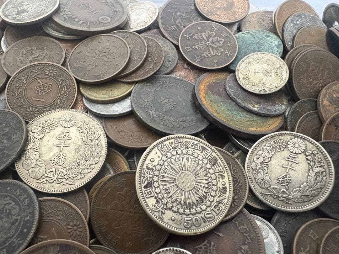 古銭まとめ 1600g 銀貨 銅貨 大量 古銭まとめ 1600g 銀貨 銅貨 大量