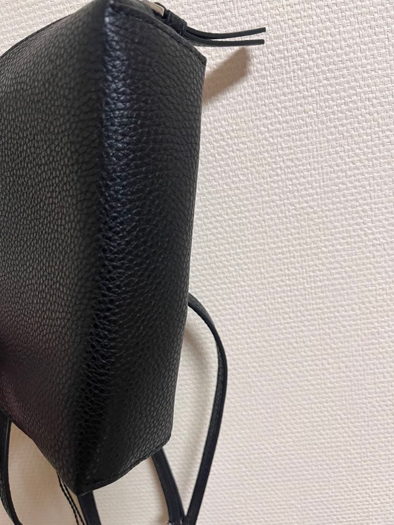 MARC JACOBS ブラックミニショルダーバッグ