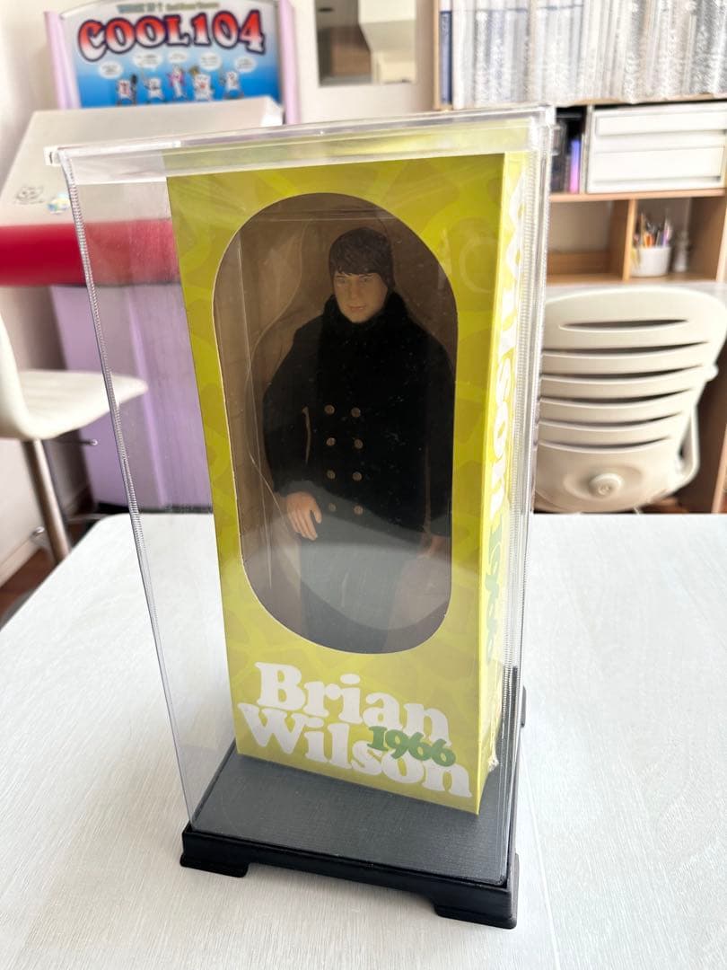 Brian Wilsonブライアンウィルソン 1966公式フィギュア特別ケース付