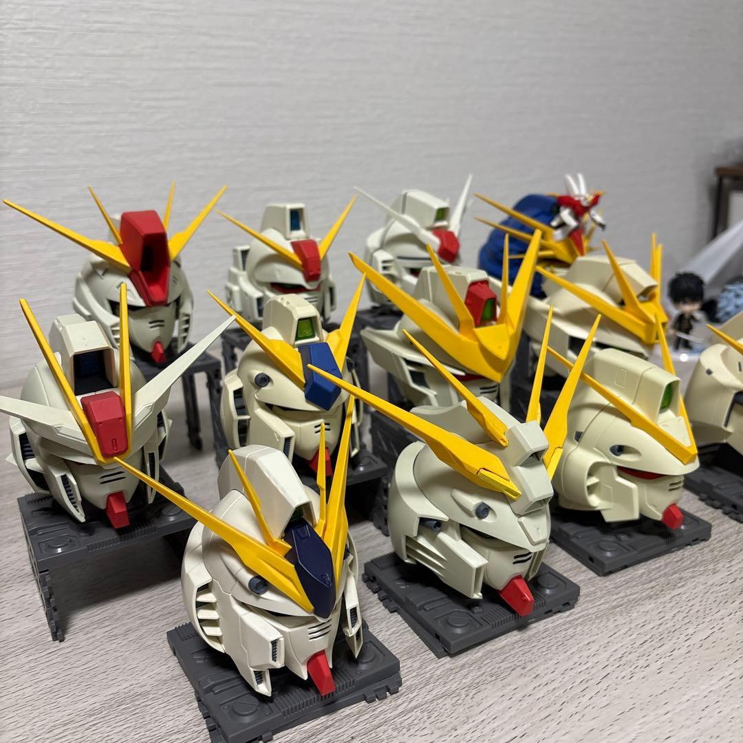 希少】ガンダム 組立式 MSヘッドディスプレイコレクション