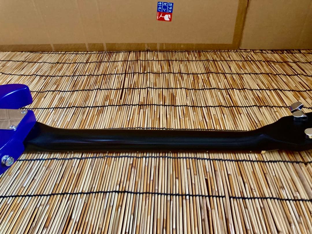 ☆値下☆美品珍品　モディファイして新機能満載　GrassRoots SSS LP