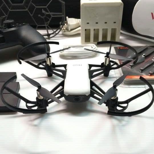 ドローン DJI Tello VR 特別セット