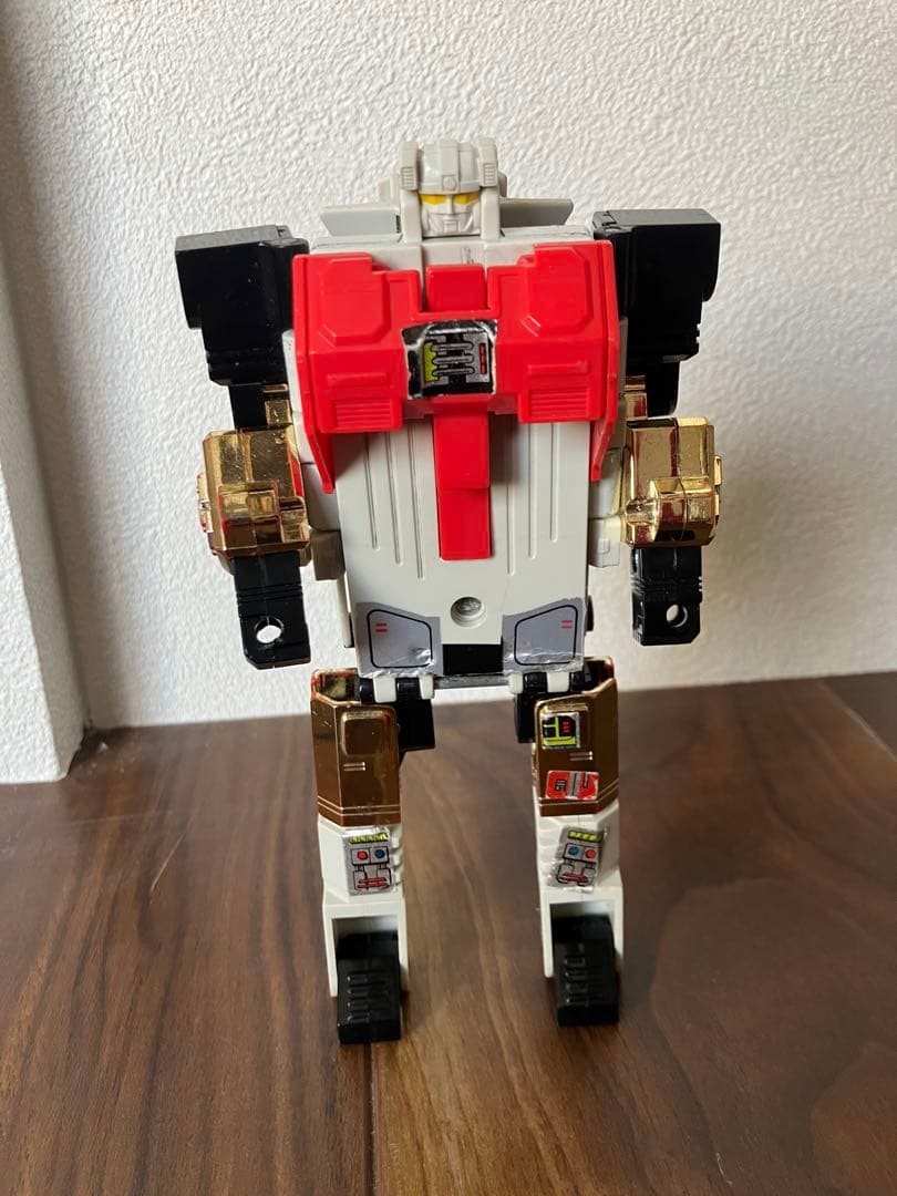 トランスフォーマー 指揮官 エアーボット シルバーボルト C-50