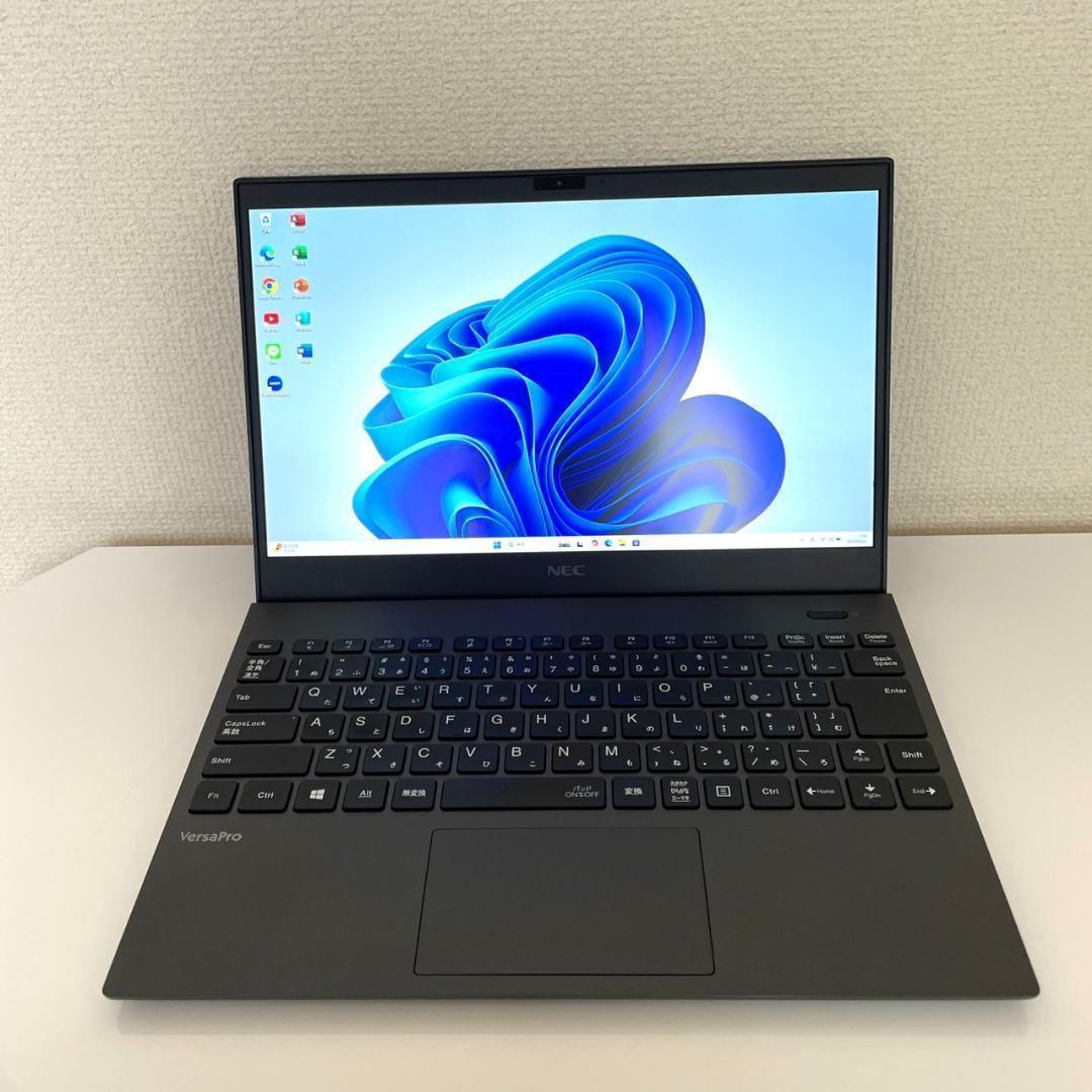 ☆大特価商品☆ 第10世代i7 メモリ16GB 超軽量モデル NEC II3