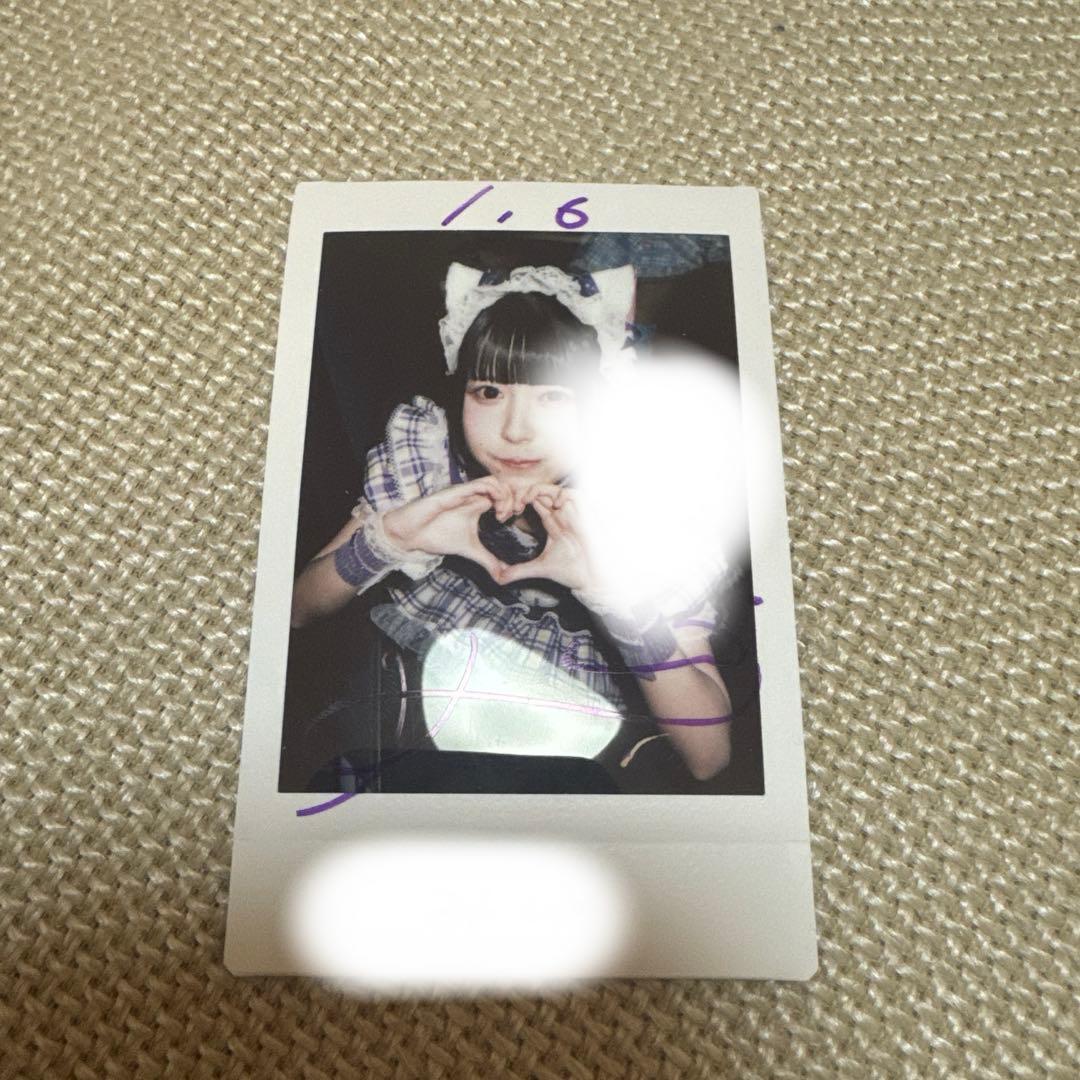 iON! 伽久耶くらら チェキ - メルカリ