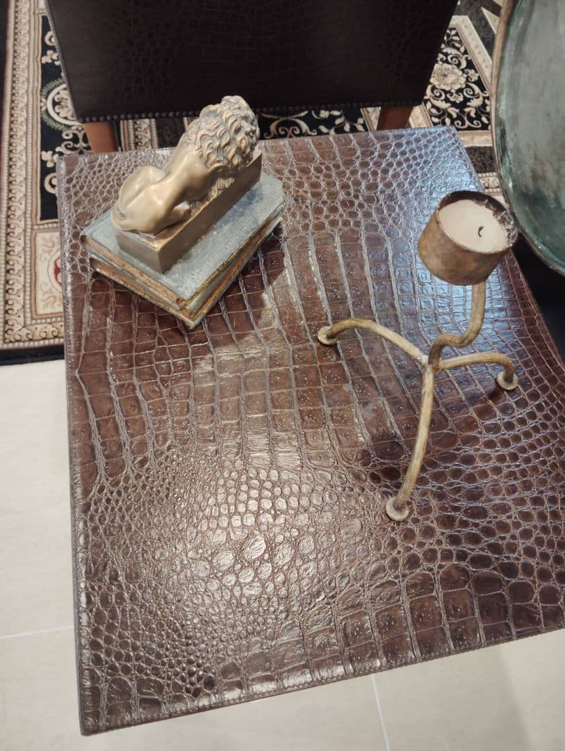 FENDI フェンディサイドテーブル