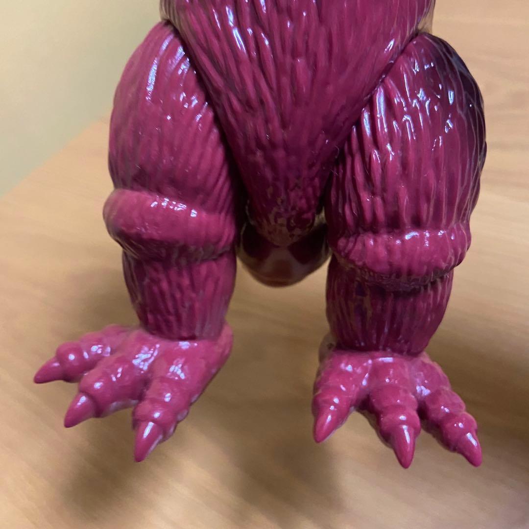 マーミット 怪獣天国 ゴジラ2002 赤成型 未塗装ソフビ 5446 - メルカリ