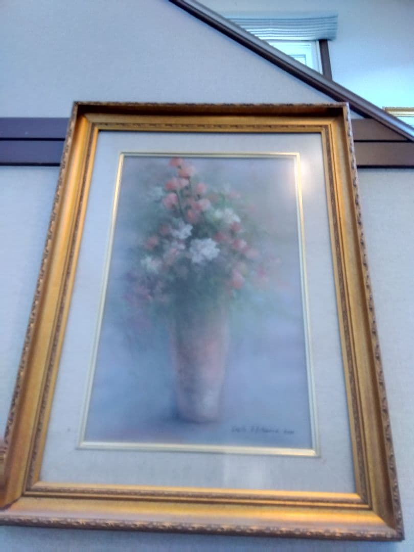 花瓶のパステル画