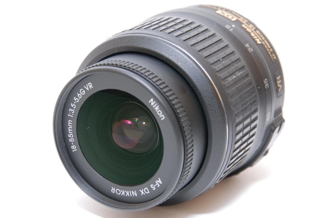 年末セール‼️手振れ補正⭐️Nikon D60⭐️スマホ転送OK⭐️簡単操作