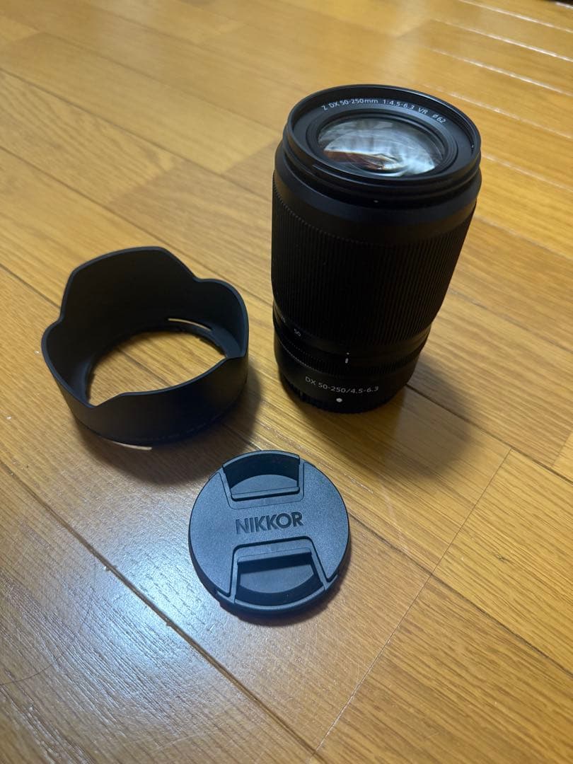 ほぼ未使用】Nikon DX50-250/4.5-6.3 純正フード付き Z DX 50-250mm f/