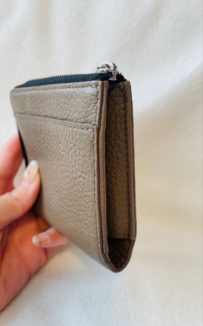 【 美品✨️】ATAO チェスZOO イリオモテヤマネコ 刺繍 ミニ財布 トープ