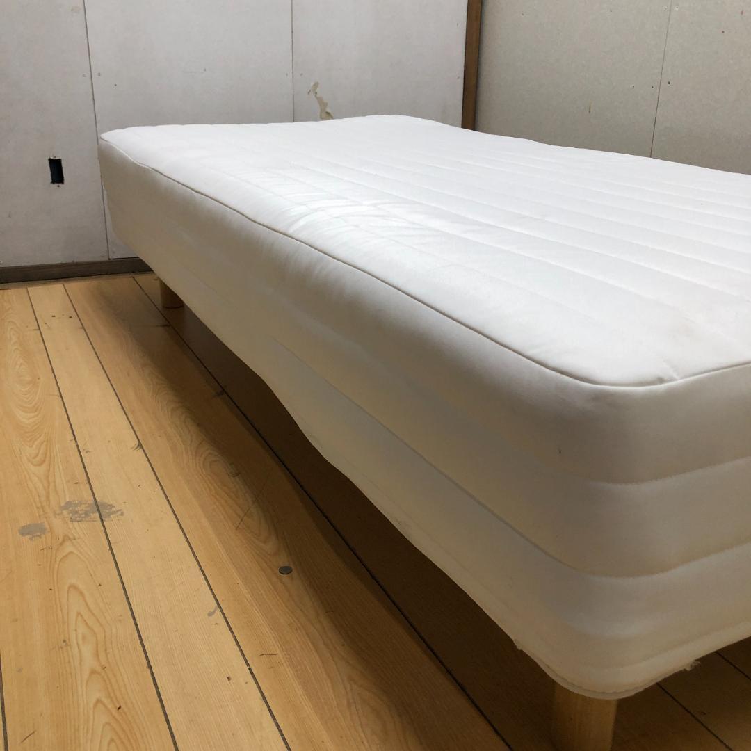 送料無料　無印良品 脚付きマットレスベッド シングル 白 250723-9