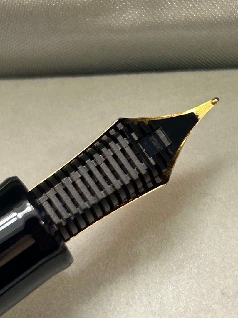 SAILORセイラー FOUNDED 1911 ペン先21K(875)万年筆