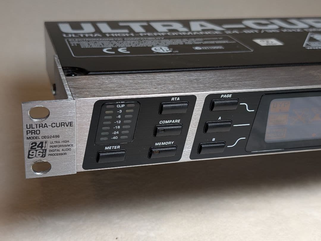 【美品USED】BEHRINGER DEQ2496