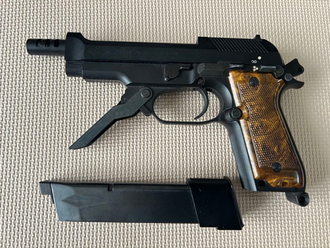 KSCガスガン M 93R ガスブローバック3点バーストHW樹脂