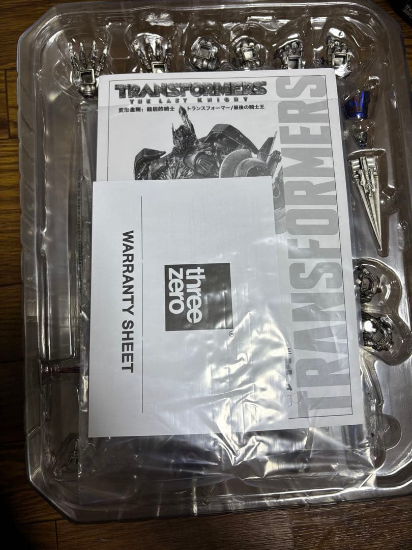 threezero トランスフォーマー ネメシスプライム 最後の騎士王