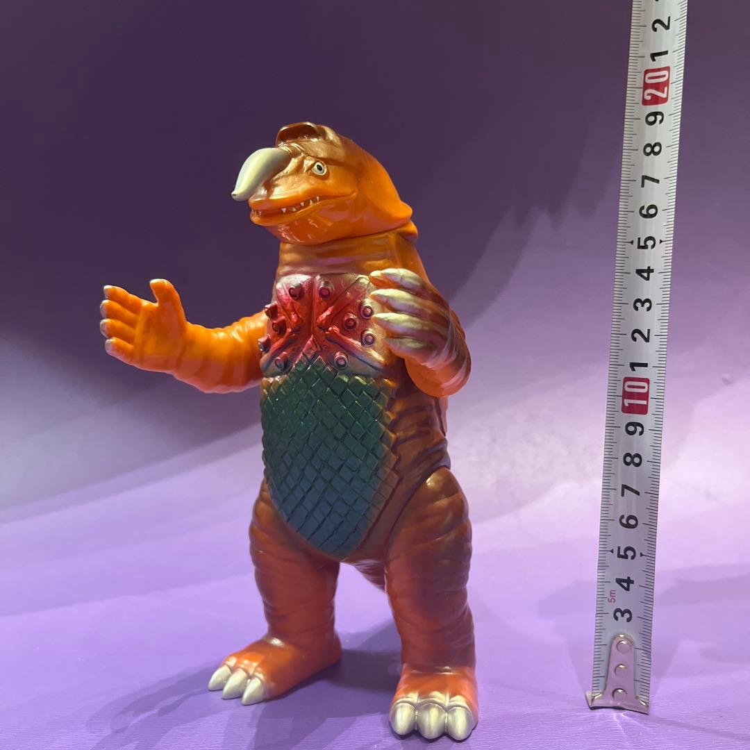 怪獣郷ザラガスソフビウルトラマン