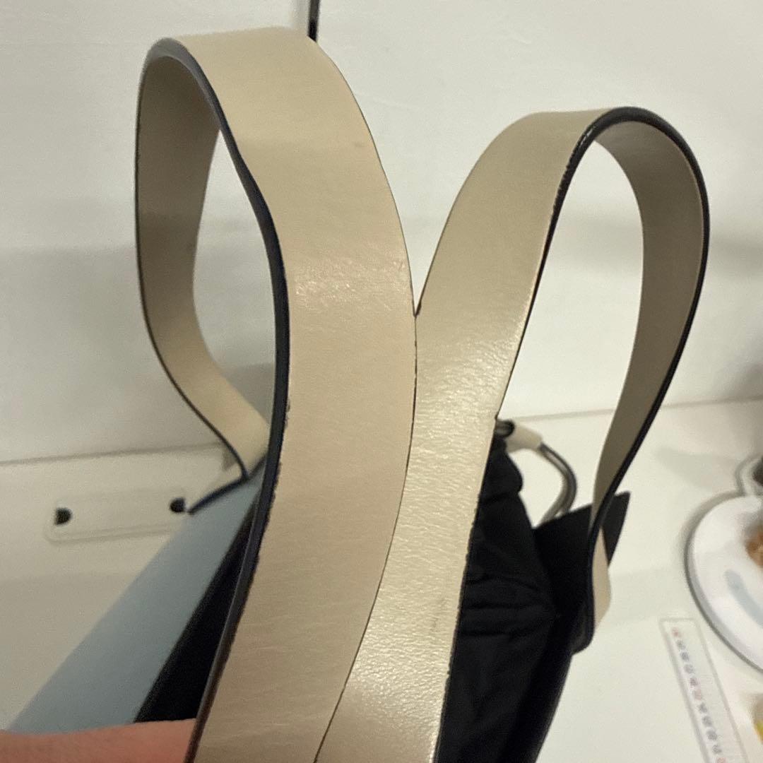 MARNI ライトブルー ブラック ショルダーバッグ