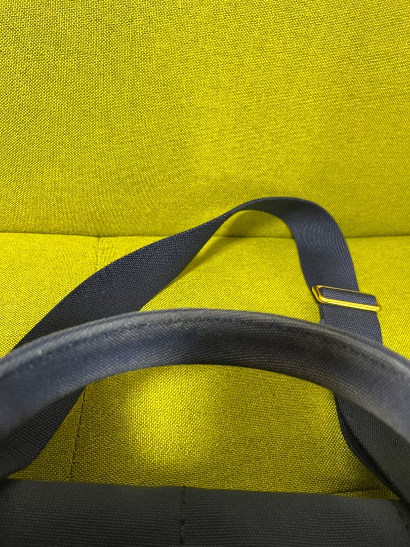 超美品　2wayプラダ　カナパ　ネイビー　Mサイズ