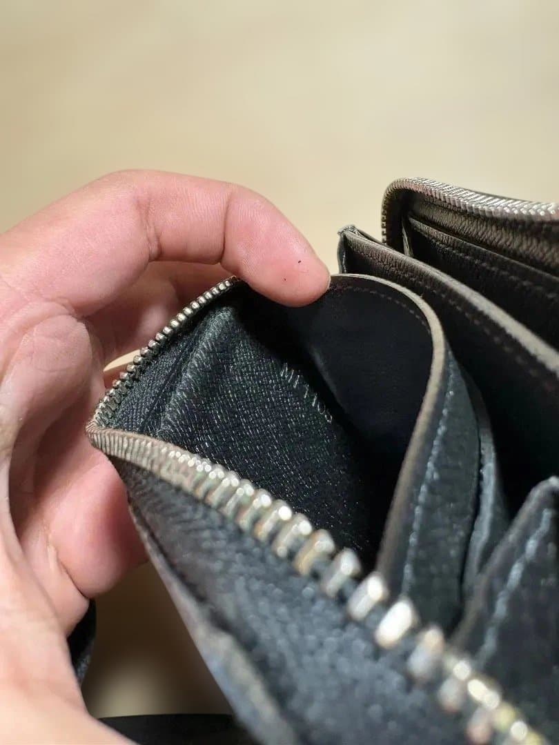 最終値下げ！ルイ・ヴィトン ジッピー・ウォレット ブラック