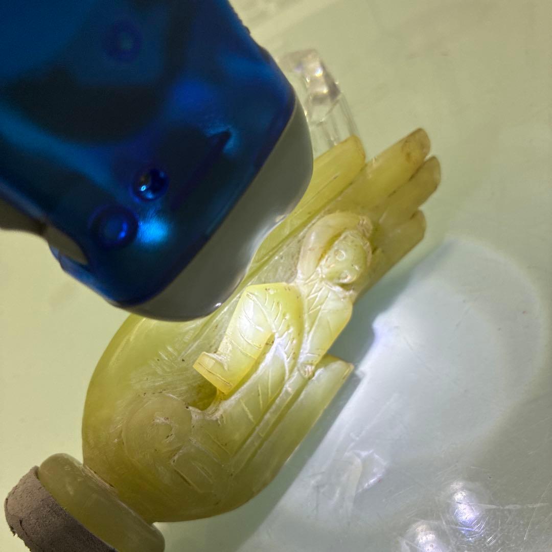 如来佛手 孙悟空 古玉 出土物 ？ 翡翠？ ￼