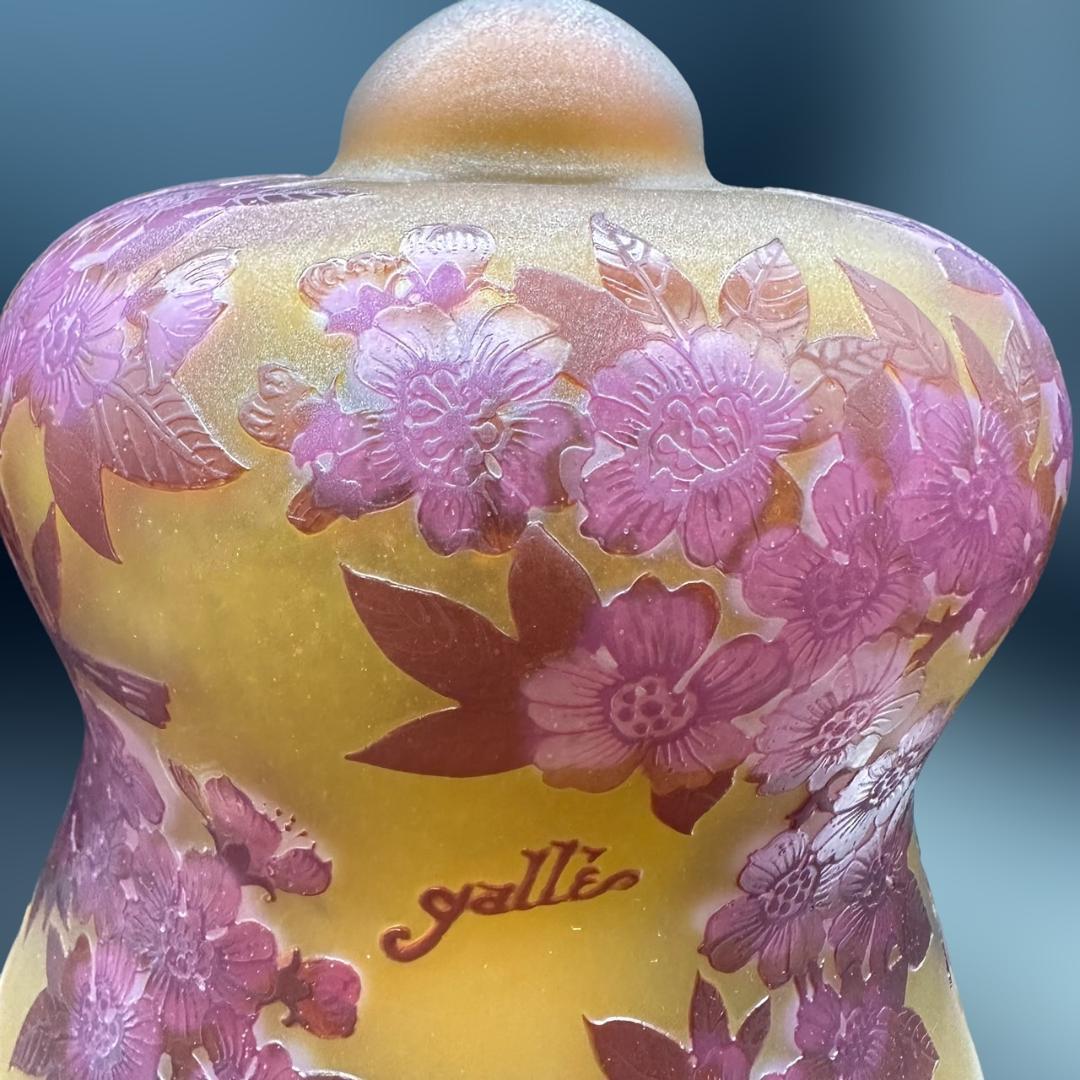 エミールガレ 二灯ランプ 林檎紋 カメオ彫り 被せガラス 高さ50cm