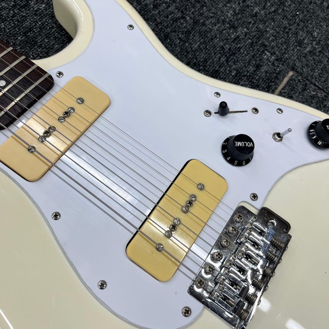 【11076】Rayfield ストラトキャスタータイプ P90 ホワイト