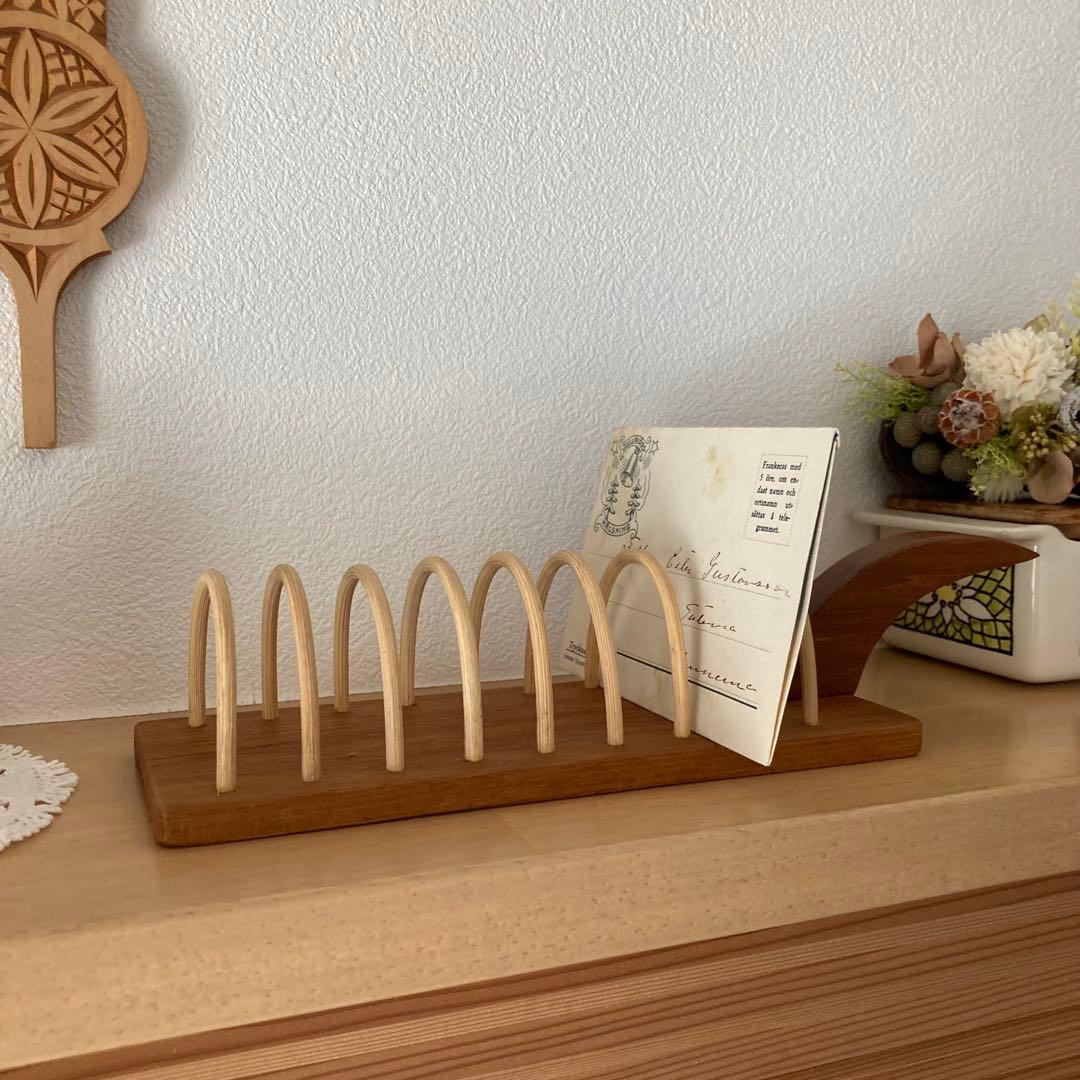 北欧ヴィンテージチークのトーストスタンドブックスタンドやカード