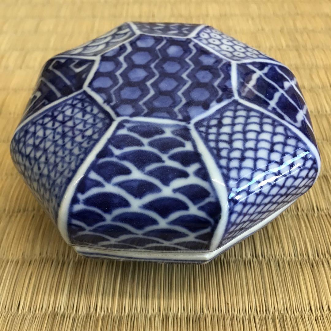 茶道具　香合　寿華　祥瑞八角香合　和峰作　共箱　S118KG 茶道具 香合 寿華 祥瑞八角香合 和峰作 共箱 S118KG