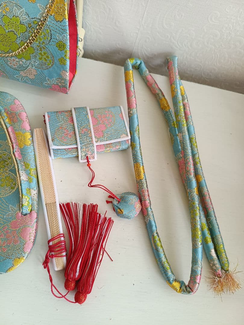 新品着物☆クリーム色大きな花模様着物☆作り帯フルセット