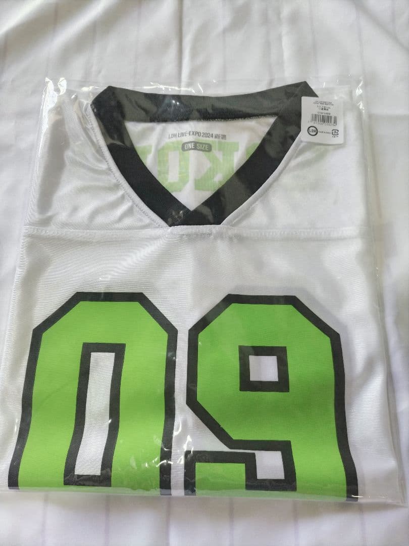 LDH LIVE EXPO 2024 小波津志 ユニフォーム - メルカリ