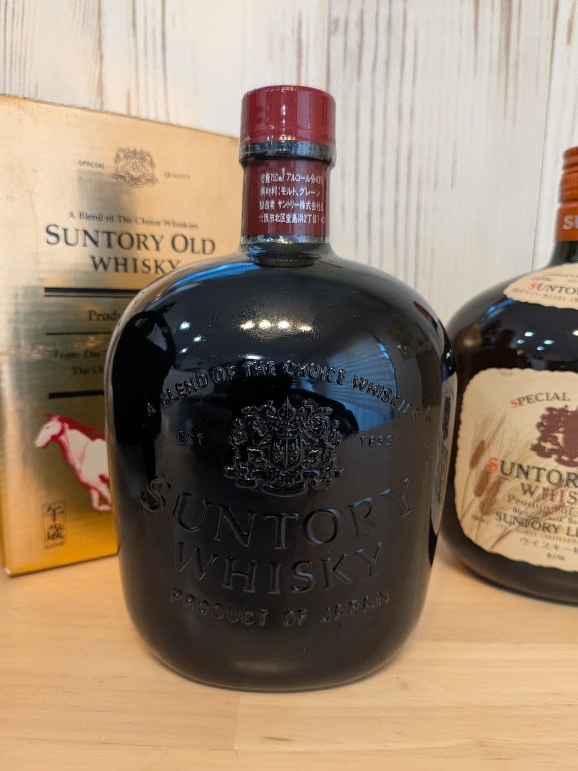 未開封」サントリーオールド 干支ラベル馬と特級麦の穂ラベルの古酒