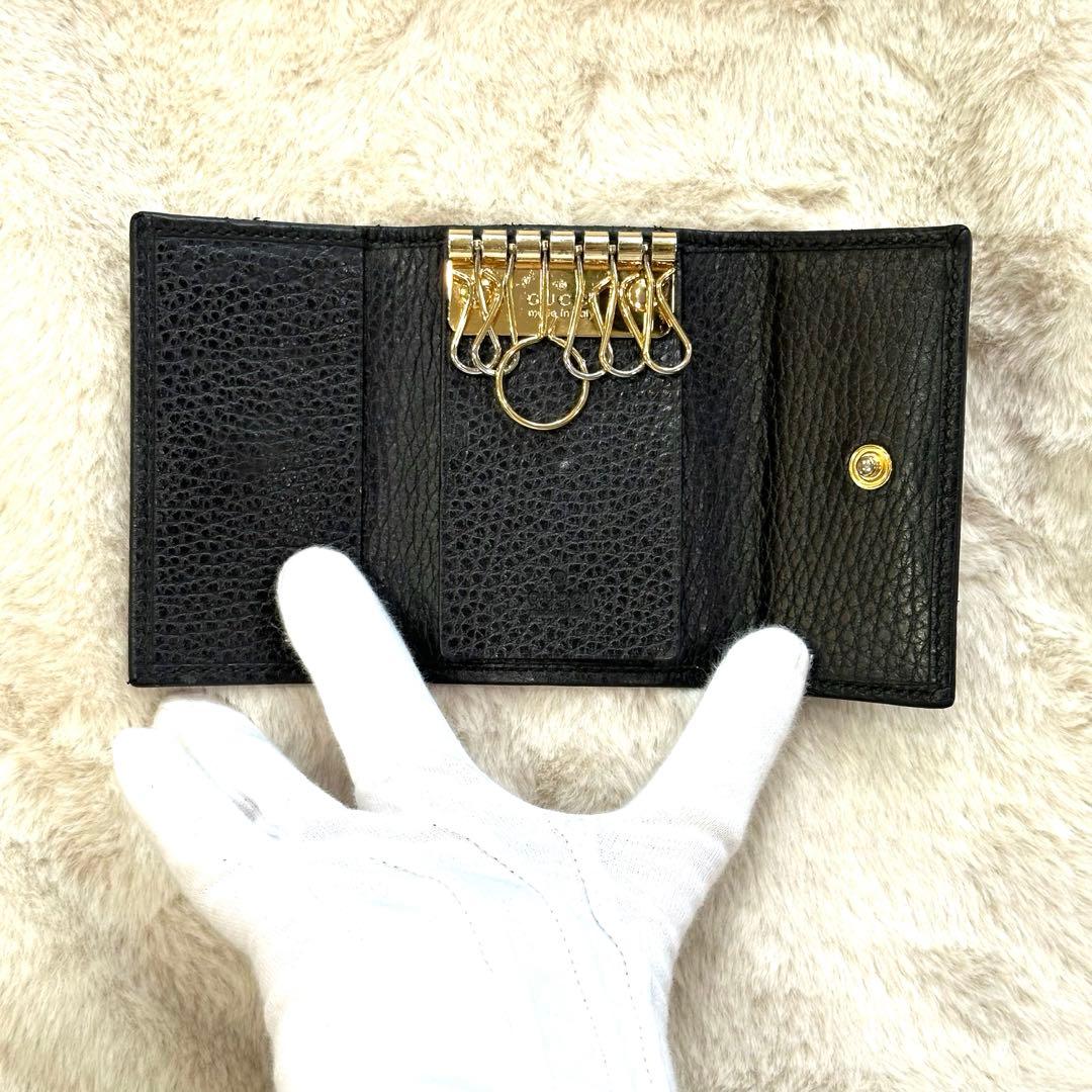 美品 GUCCI キーケース GGマーモント 6連 ブラック レザー
