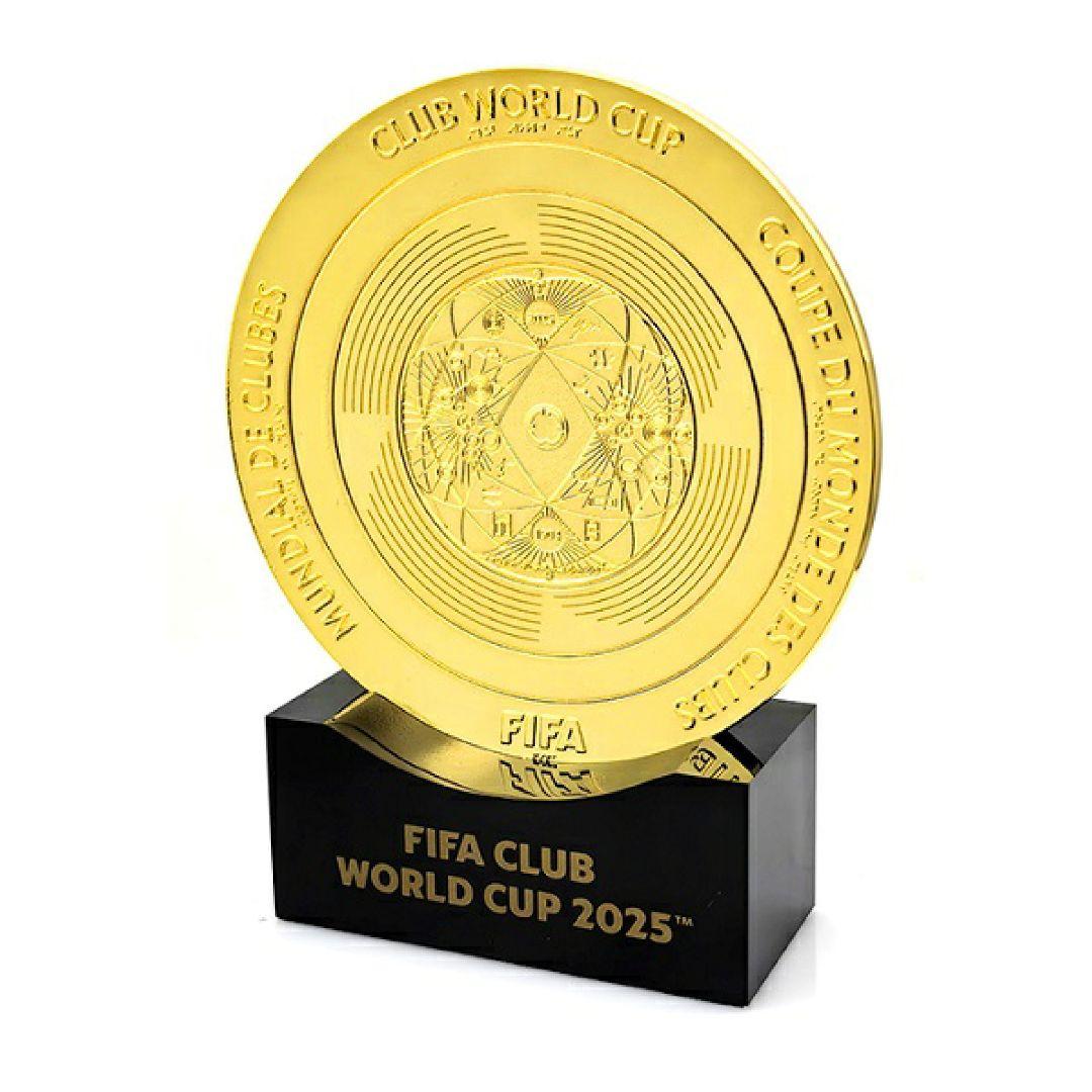 新品】FIFA公式】クラブワールドカップ 2025 優勝トロフィーレプリカ