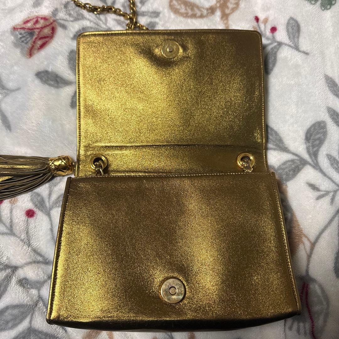 バッグ CHANEL Vintage Gold Leather Flap Bag