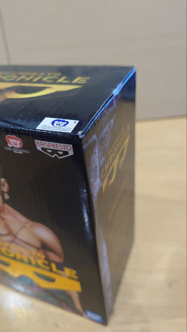 ワンピース フィギュア ゾロ 海外正規品 新品未開封