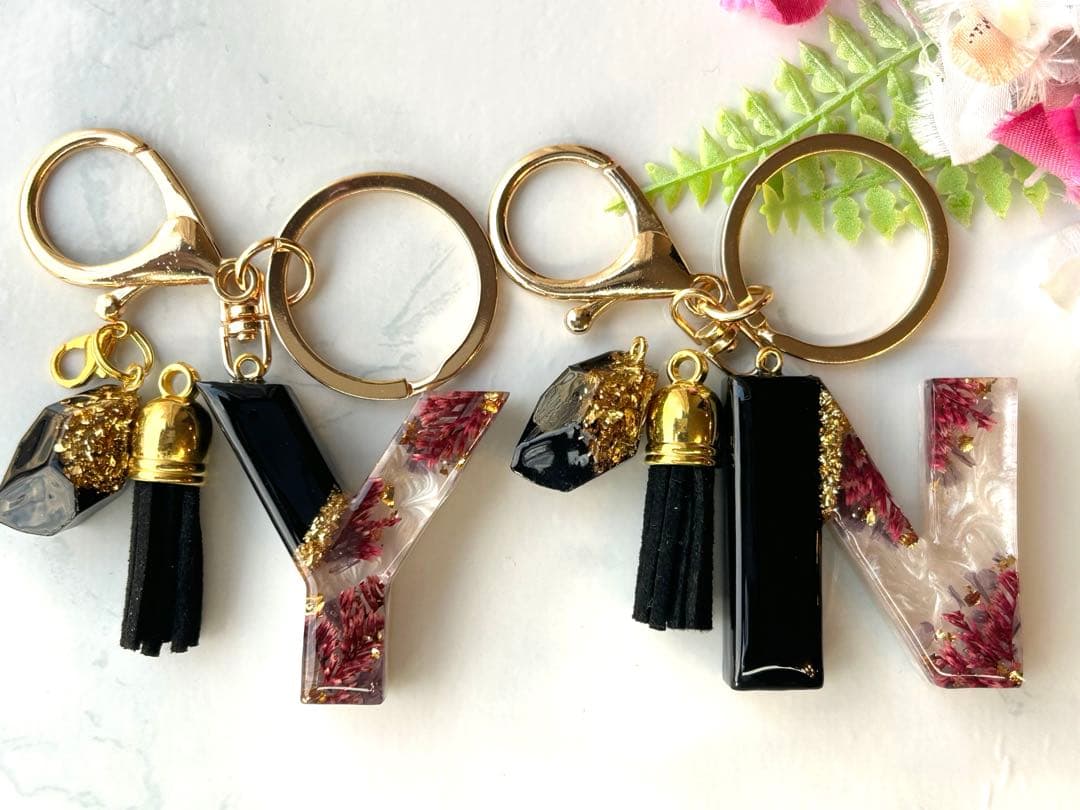 桔梗　イニシャルキーホルダー　16点　ハンドメイド　お花チャーム