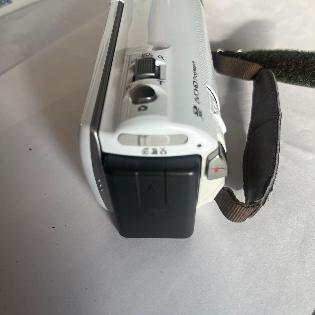 Panasonic HC-V520M ビデオカメラ