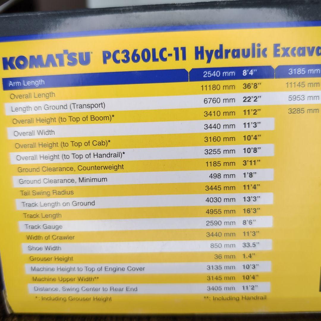 ユニバーサルホビー KOMATSU PC-360LC-11 ダイキャストモデル