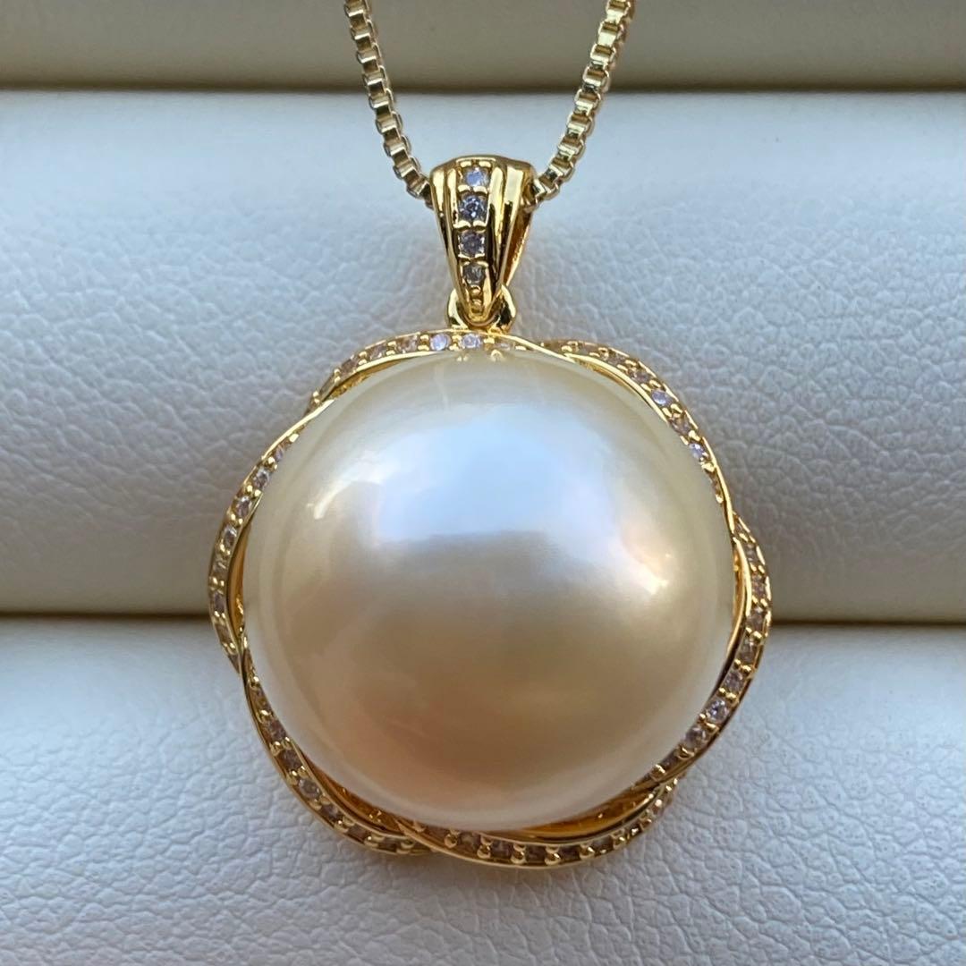 本真珠 南洋白蝶真珠ネックレストップ 15.3mmシャンパンゴールドPT753