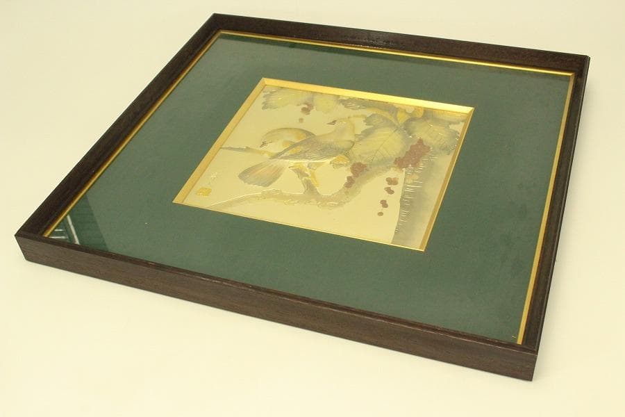 金工 春山作 刻 双鳩枝葉 額(A690)