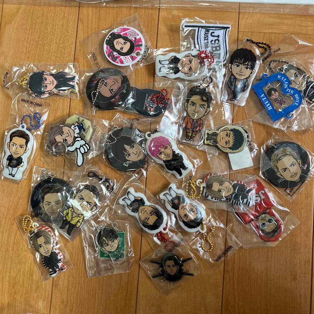 LDH グッズ カード アクスタ フォトキー バッジ 大量 まとめ売り