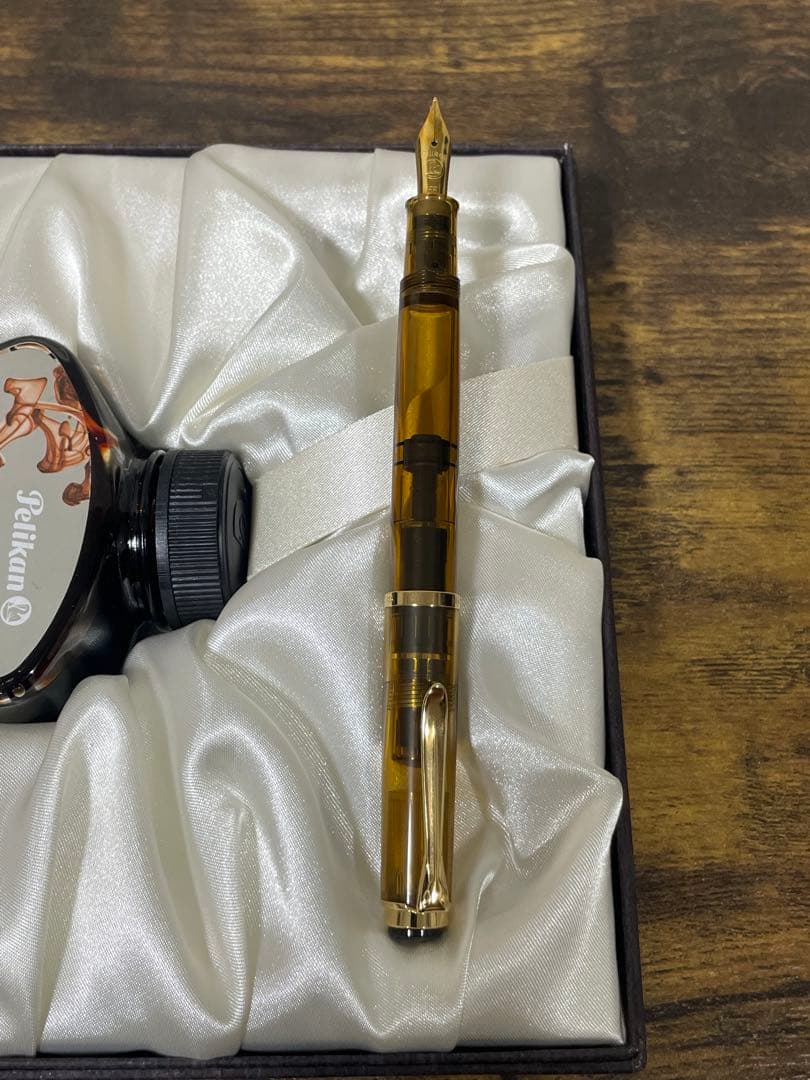 試筆のみ 2014年 特別生産色 万年筆 M200 コニャック EF 備品付き